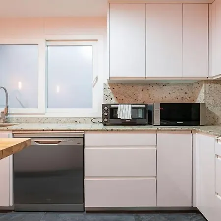 Wonderful 4 Bedroom Dubrovnik