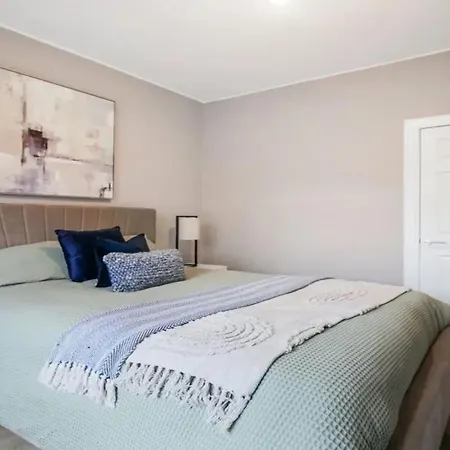 Wonderful 4 Bedroom Apartment